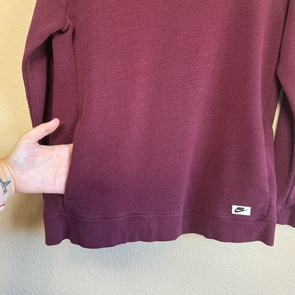 Nike top women large cotton blend long sleeve crewneck pullover sweatshirt red - Picture 3 of 9